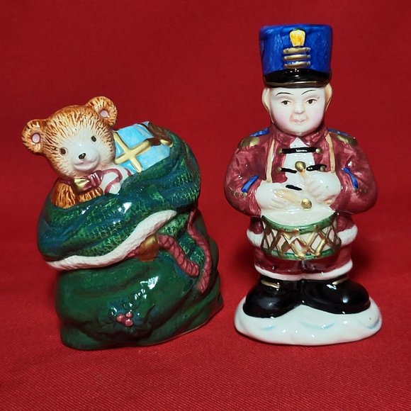 OCI Santa Sack Toy Bag & Drummer Boy Salt & Pepper Shaker Set - Picture 1 of 12